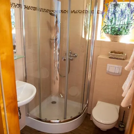 Gorski Raj Bed & Breakfast *