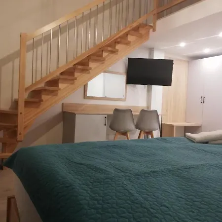 Bed & Breakfast U Zrodel *
