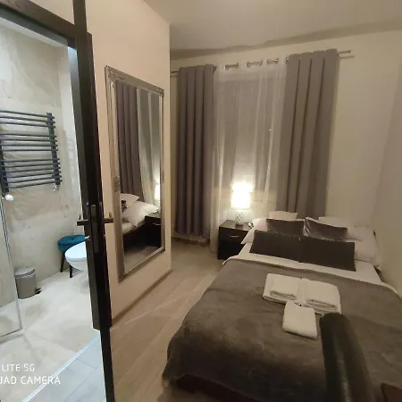 Raj Homestay *