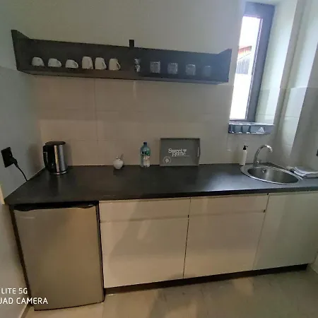 Raj Homestay *