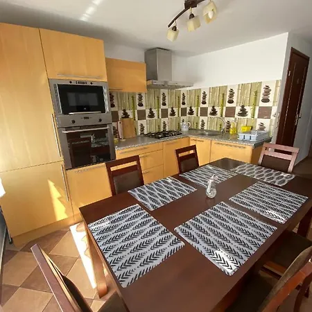 Niutek Guest house