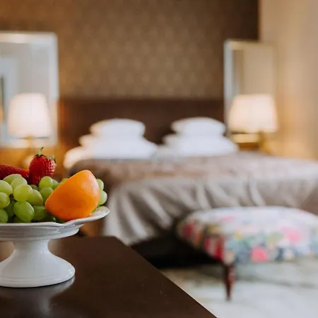 Sepia Resort 4*