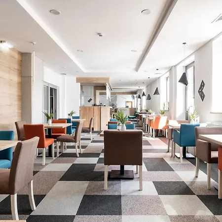 Hotel Vestina Hotel 3*