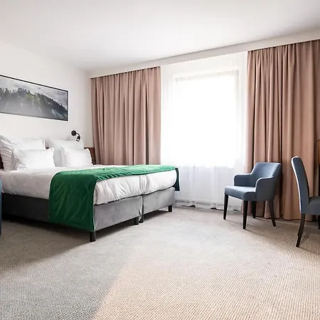Hotel Vestina Hotel 3*