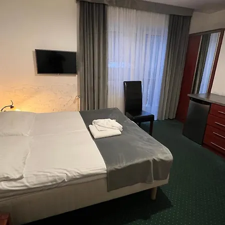 Larysa Agro Bed & Breakfast