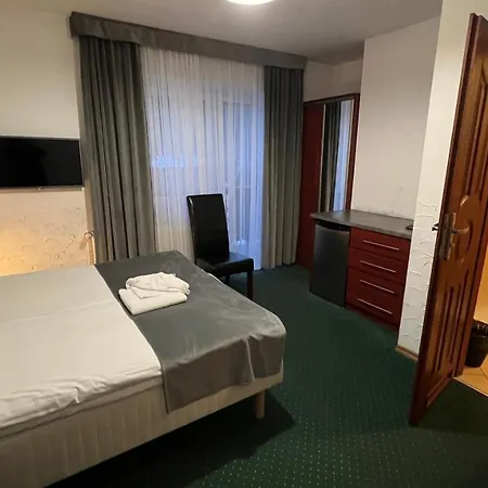 Larysa Agro Bed & Breakfast