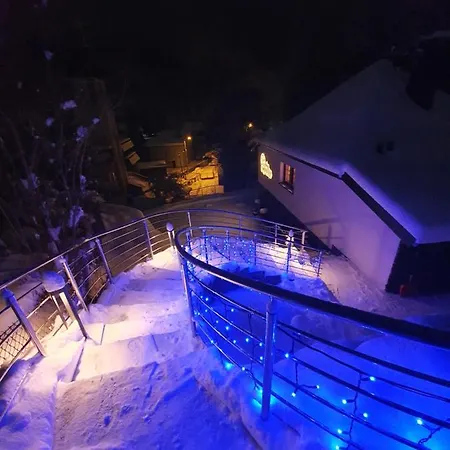 U Tadka Dom Z Jacuzzi Na Zielonej