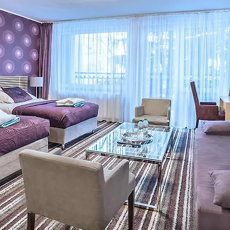 Hotel New Wave