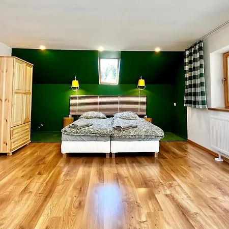 Jarzebata Holiday home *
