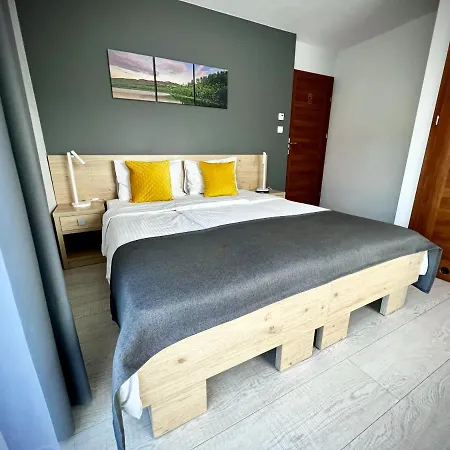 Bed & Breakfast Rezydencja Pod Ochorowiczowka