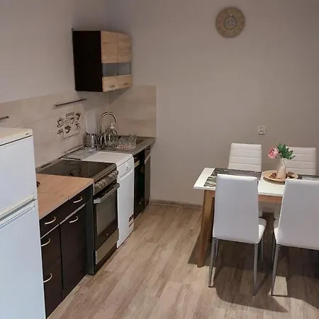 Montania Apartment