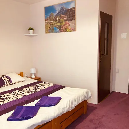 Dworek Ewunia Guest house *
