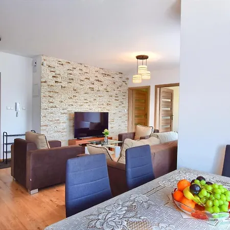 Hike & Apartment Wisla