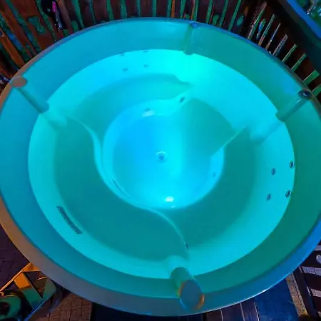 Holiday home U Tadka Dom Z Jacuzzi *