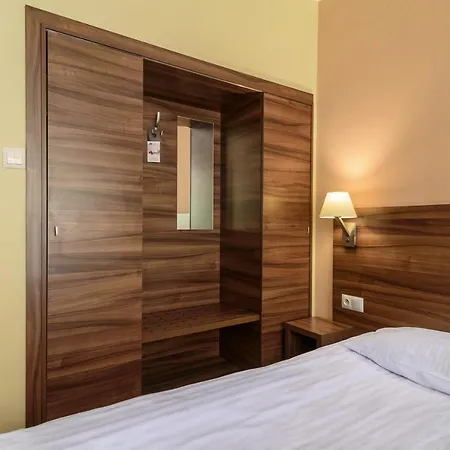 Podium Hotel