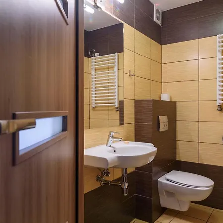 Hotel Podium 3*