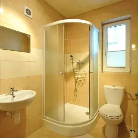 Dona Guest house