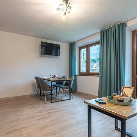 Apartment Krzywa 8