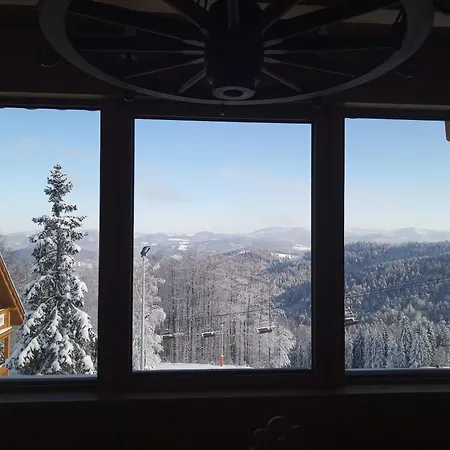 Apartment Na Soszowie: Scenic Retreat With Hot Tub & Sauna, Near Slopes *