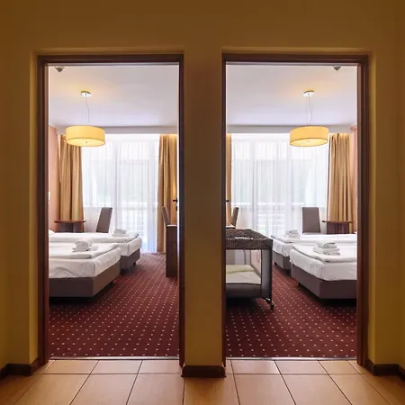 Hotel Podium 3*