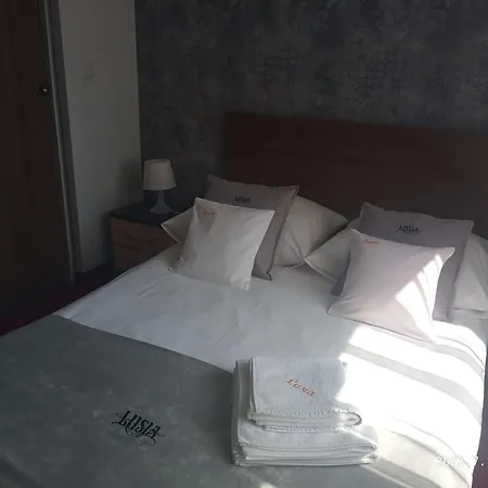Lusia Bed & Breakfast *