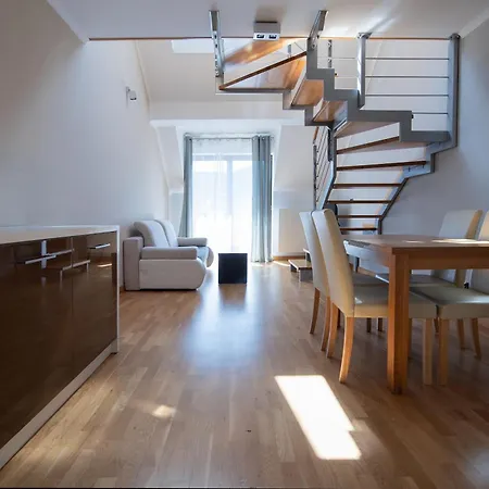 Apartment Teczowe Wzgorze *