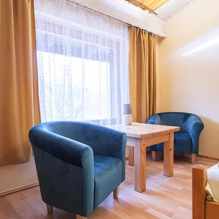 Homestay Emilia *