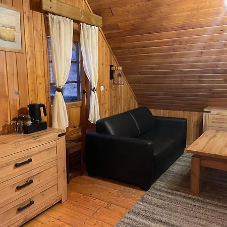 Bed & Breakfast Zagroda Lepiarzowka