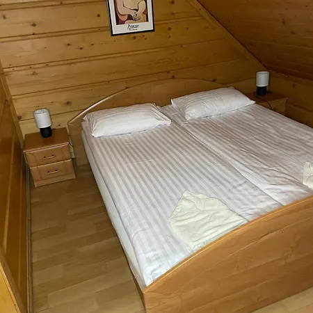 Zagroda Lepiarzowka