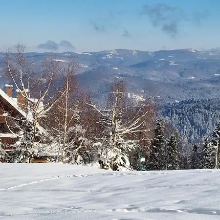 Zagroda Lepiarzowka Bed & Breakfast *