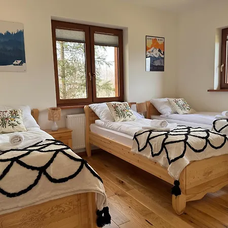 Na Soszowie: Scenic Retreat With Hot Tub & Sauna, Near Slopes Apartment