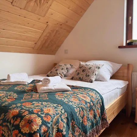 Na Soszowie: Scenic Retreat With Hot Tub & Sauna, Near Slopes