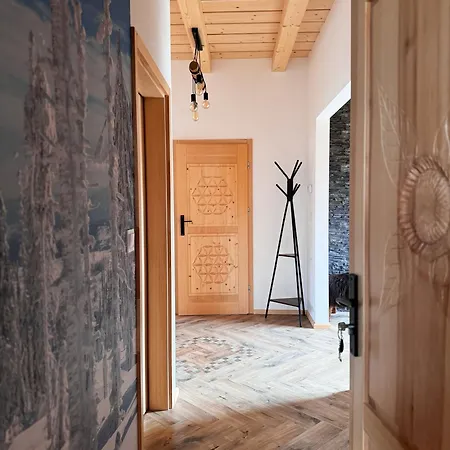 Na Soszowie: Scenic Retreat With Hot Tub & Sauna, Near Slopes Wisla