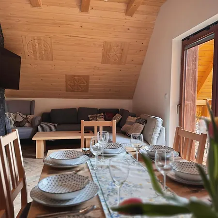 Na Soszowie: Scenic Retreat With Hot Tub & Sauna, Near Slopes Apartment *