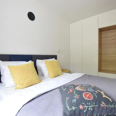 Artapartment G 13 Apartment