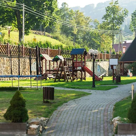 Lusia Bed & Breakfast *