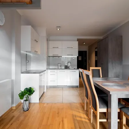 Teczowe Wzgorze Apartment *