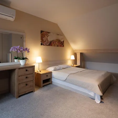 Teczowe Wzgorze Apartment *
