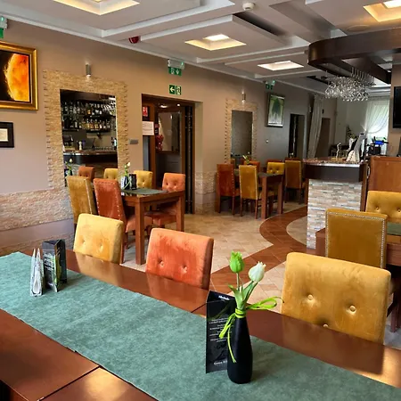Centrum Green Hill Business & Spa Resort