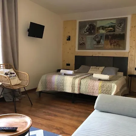 Niech To Szlak Bed & Breakfast *