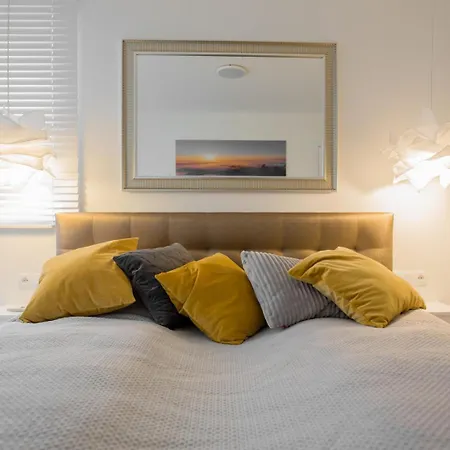 Aparthotel Apartview By Rent Like