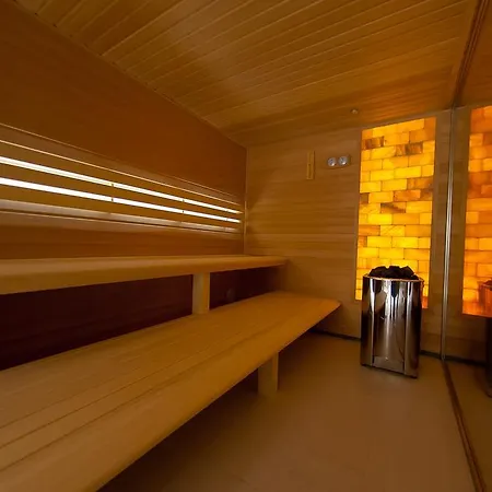 Hotel New Wave