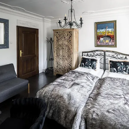 Safari House - Bed & Breakfast *