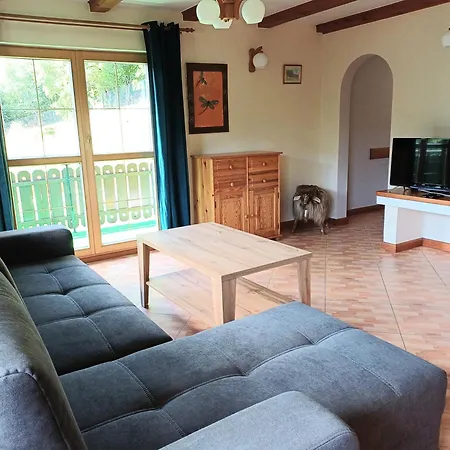 Holiday home U Chowaniaka - Drewniany *
