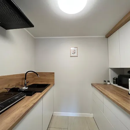 River Apartment *