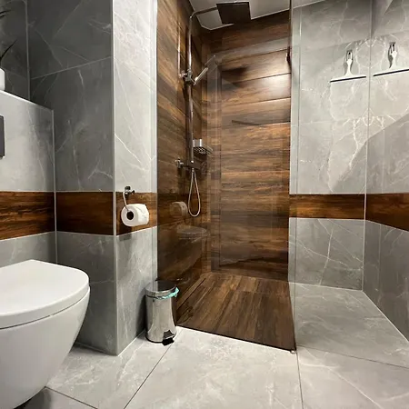 River Apartment *