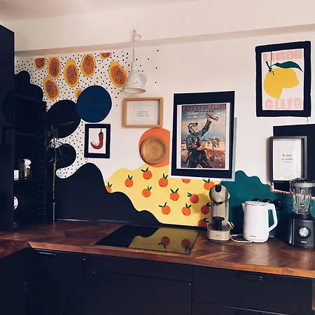 Goralski Apartment *