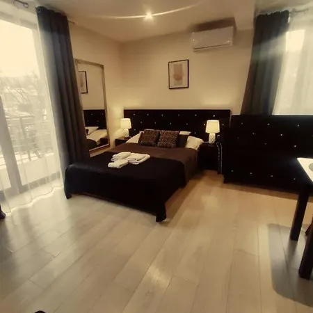 Raj Homestay *