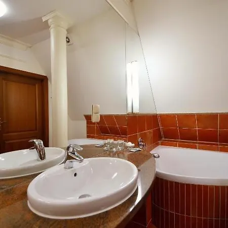 Bed & Breakfast Nad Rzeka *
