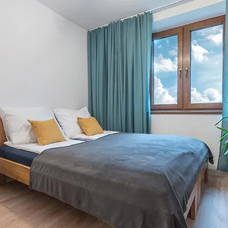 Krzywa 8 Apartment *